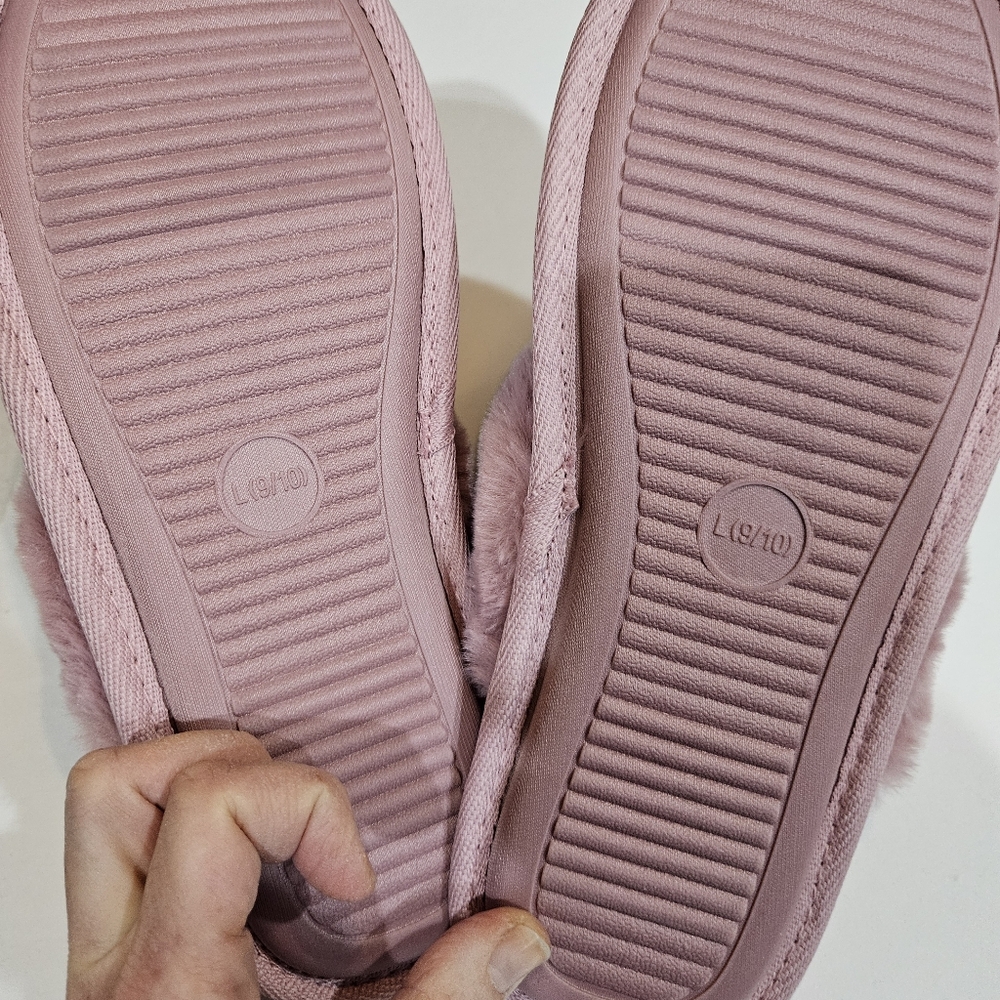Pink faux fur slippers - Picture 4 of 4